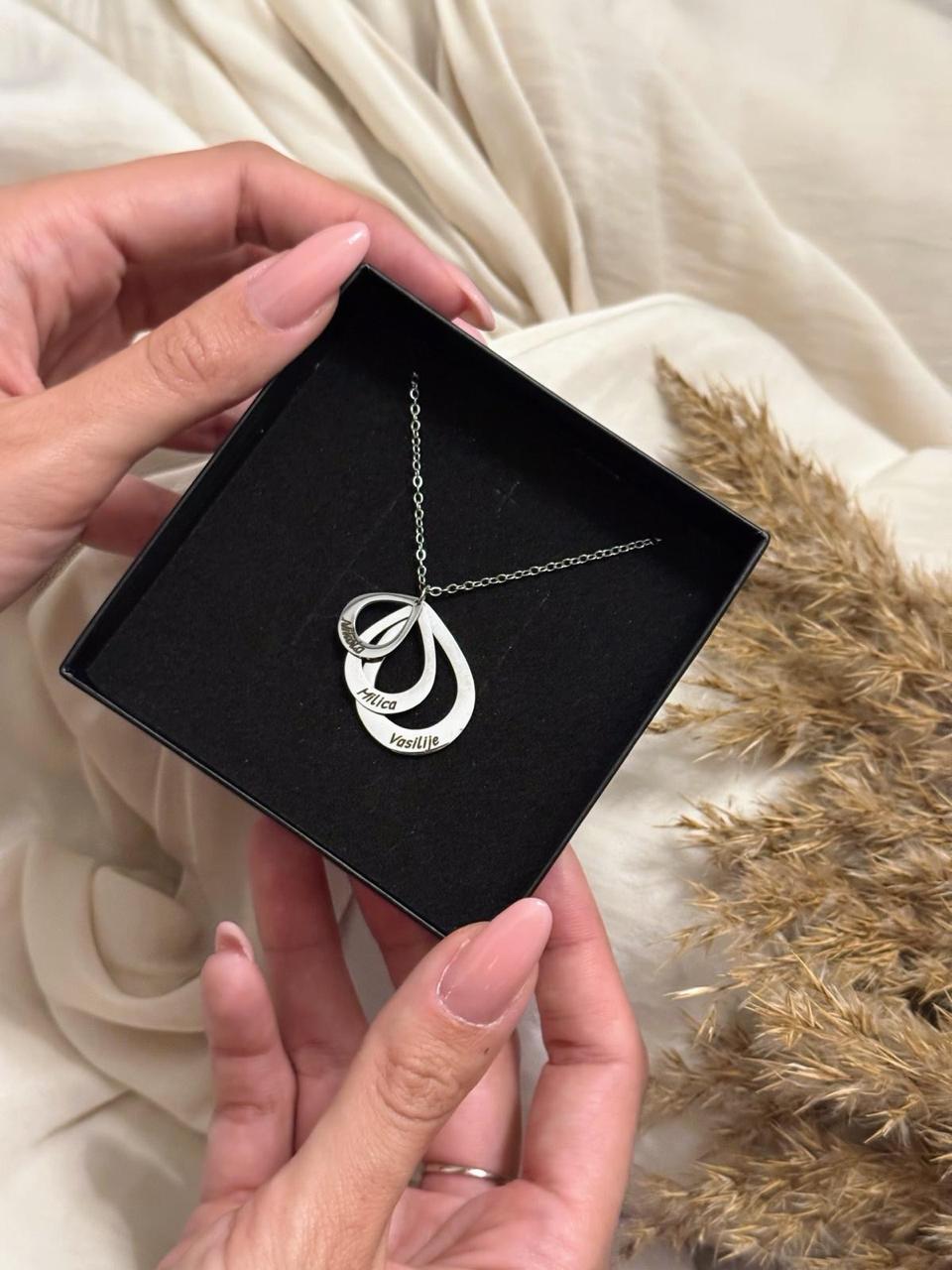 Moji Najdraži – Personalizovana Ogrlica